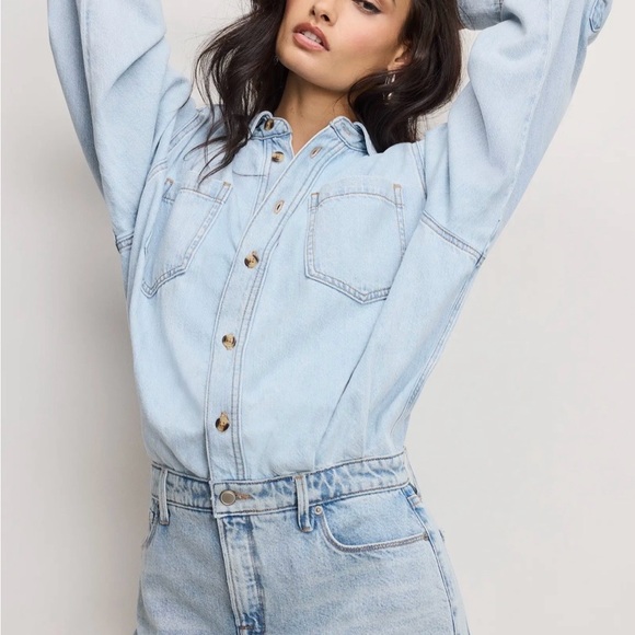 Good American Light Blue Denim Mini Skirt - Picture 3 of 4